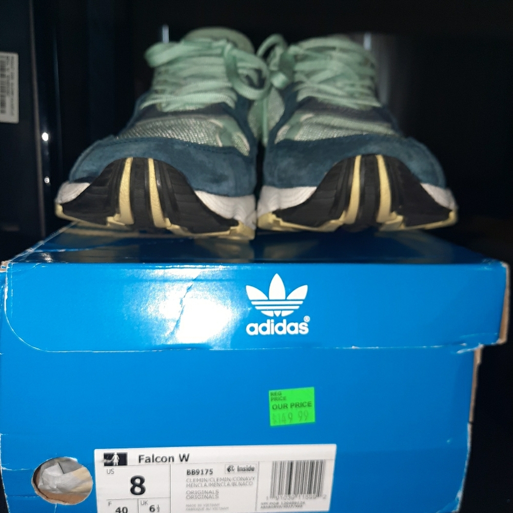 Adidas Falcon - Picture 4 of 6
